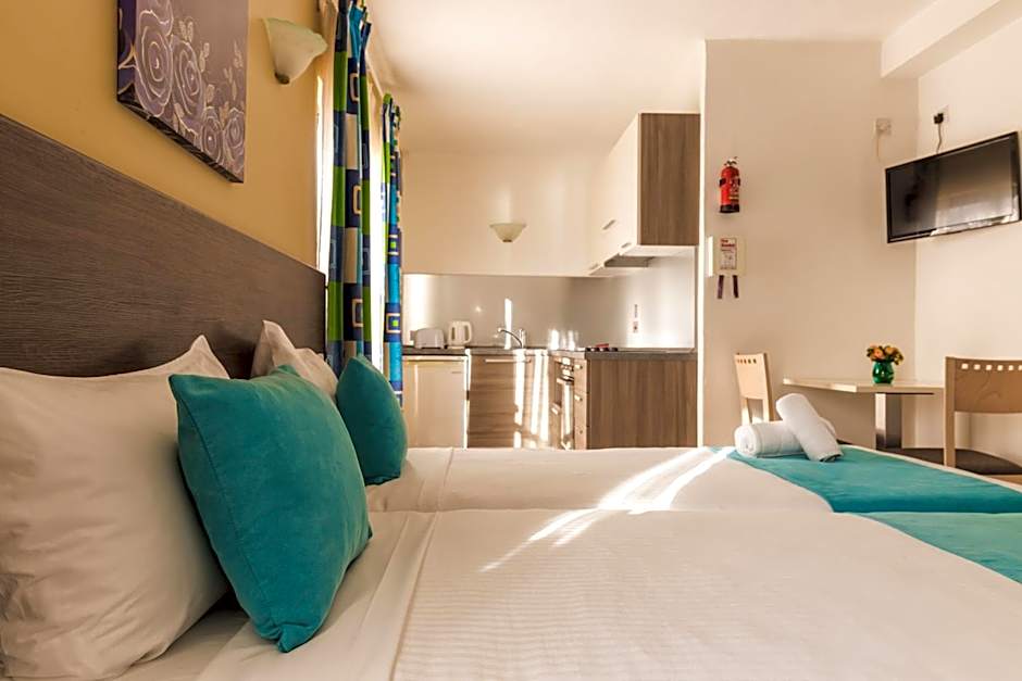 Sunseeker Holiday Complex