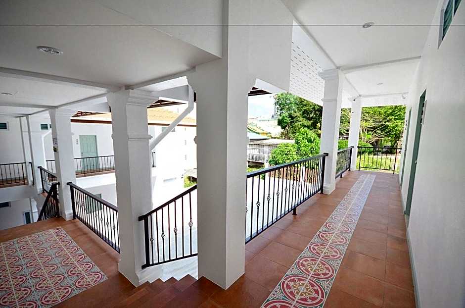 Sino Mansion