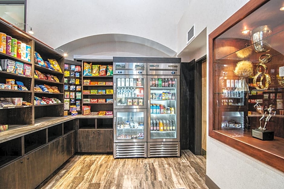 Holiday Inn Express Hotel & Suites Kalispell By IHG