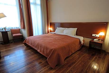 Double or Twin Room with City View