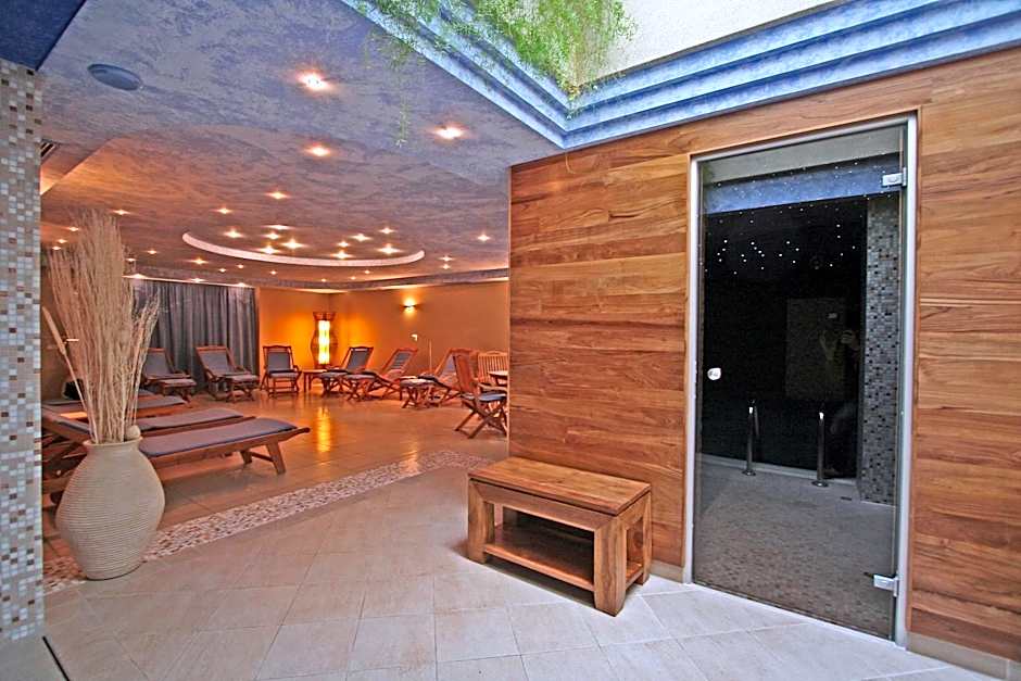 Tornácos Hotel - Hegykő