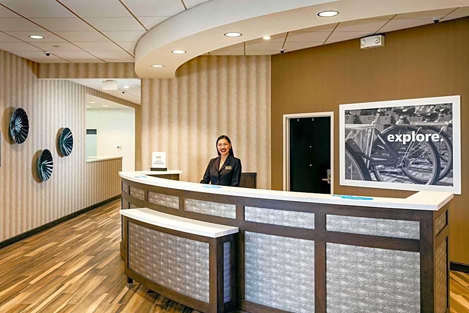 Hampton Inn & Suites by Hilton Seattle/Northgate