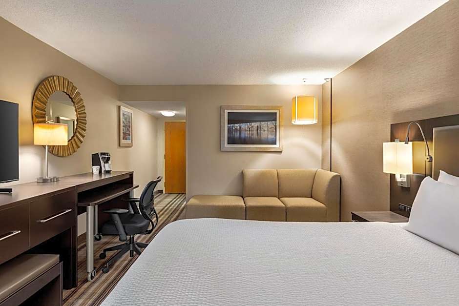Holiday Inn Gaithersburg By IHG