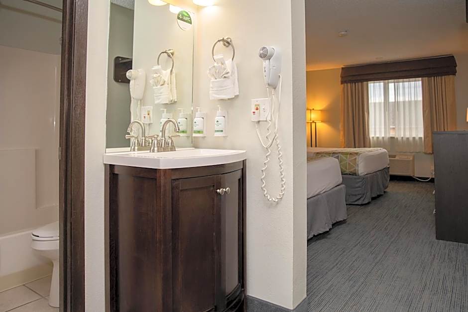 SureStay Plus by Best Western Montrose