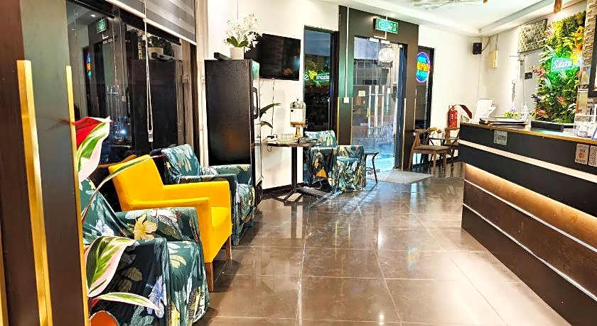 Salaam Suites Hotel