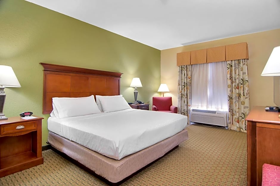 Holiday Inn Express Hotel & Suites DFW West - Hurst By IHG