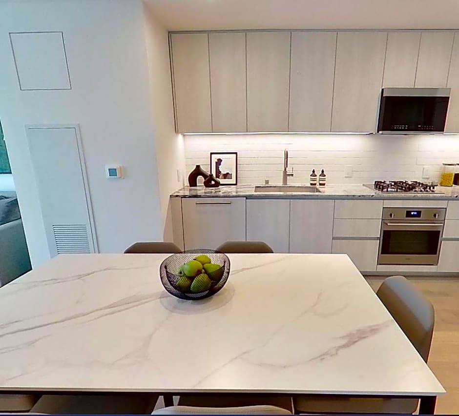 Level Long Beach - East Village