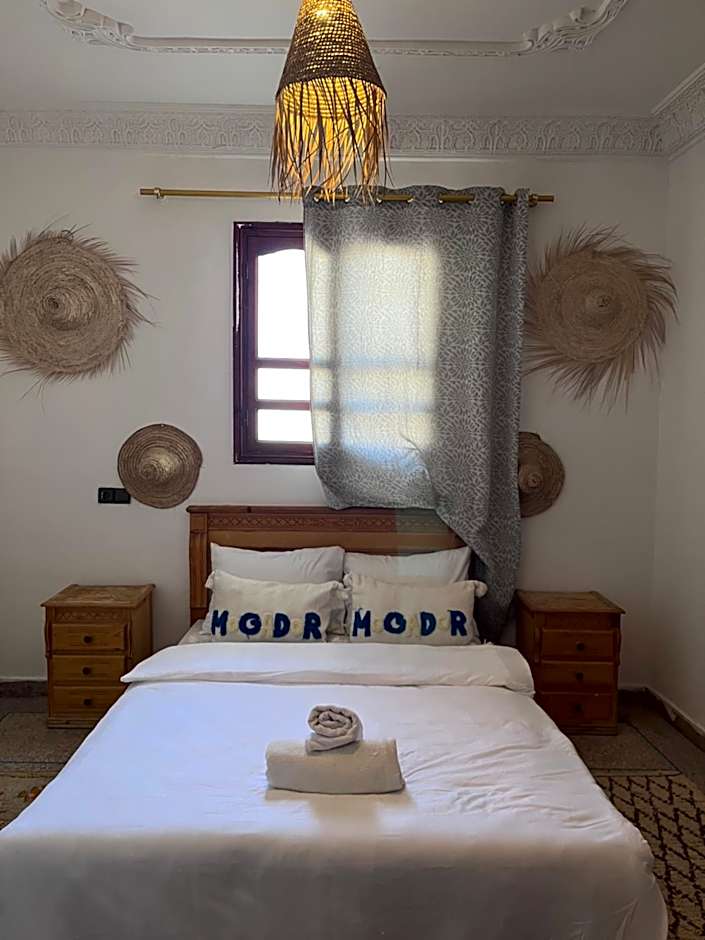 Emallayan Hostel