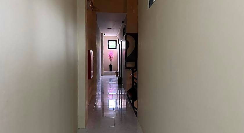 Brenn Hotel Semarang Mitra RedDoorz