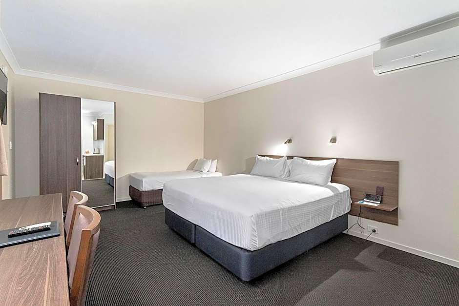 Quality Hotel Robertson Gardens