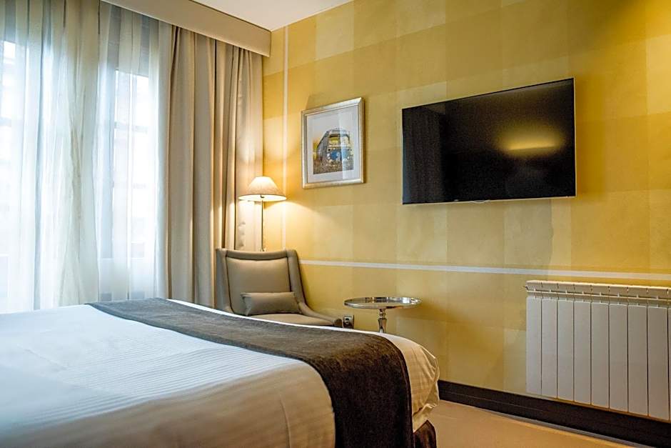 Costa Esmeralda Suites