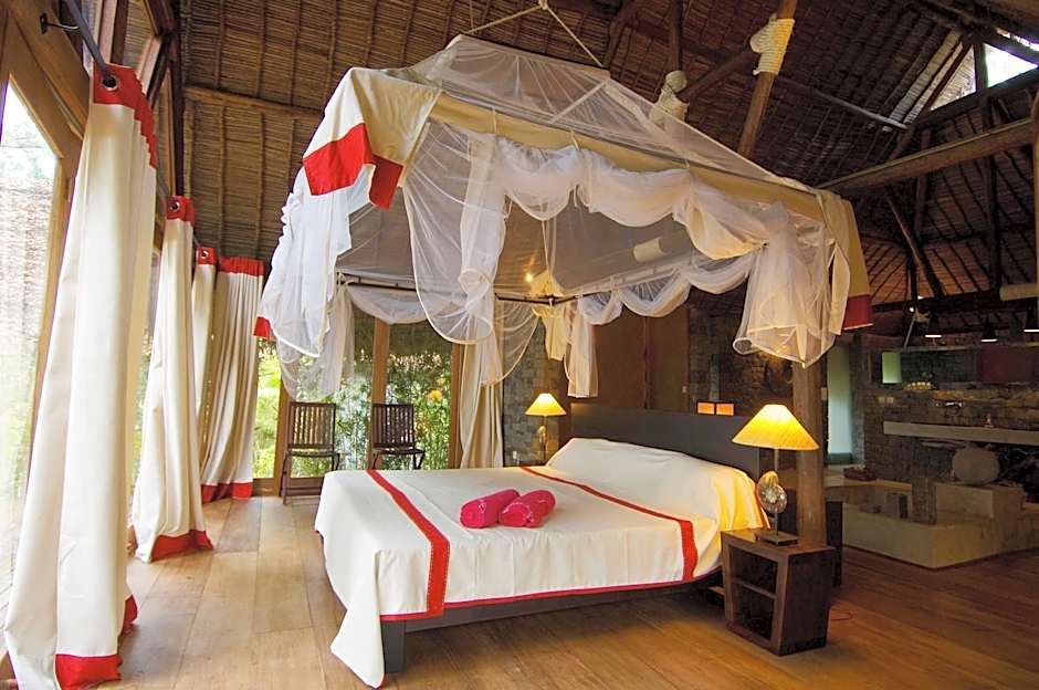 Princesse Bora Lodge & Spa