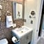 Quintessence ApartHotel