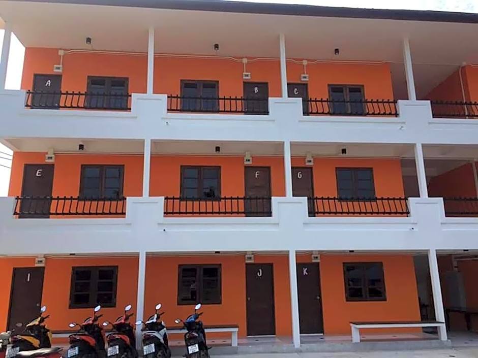 Sea Breeze Backpacker