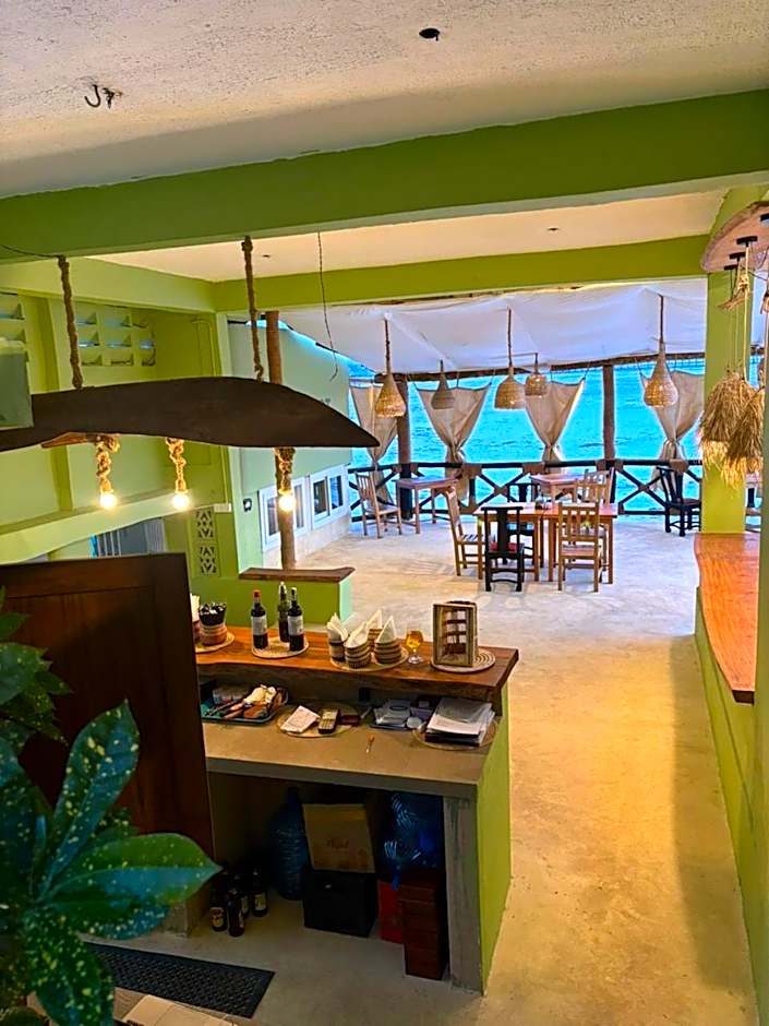 Malcom Ocean View Retreat