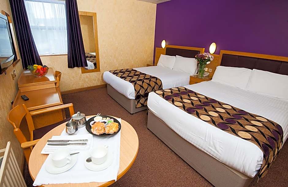 Allingham Arms Hotel