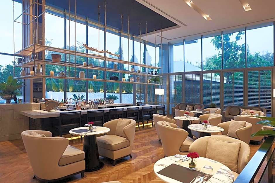 The Park Nine Hotel Suvarnabhumi - Free BKK Airport Shuttle