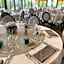Logis - Hotel Restaurant La Sapinière - Proche Saint Omer