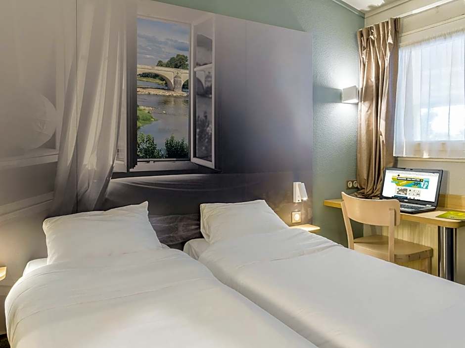 B&B HOTEL Poitiers 1 Futuroscope
