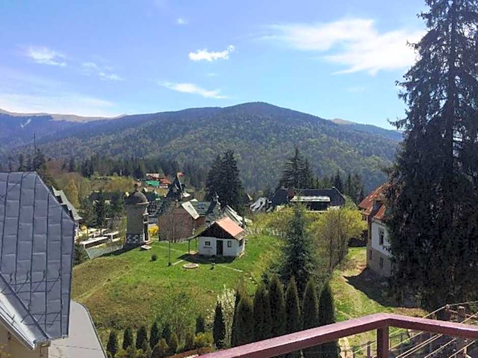 Hotel Marea Neagra Sinaia