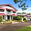 Whiteoaks Motel & Lodges