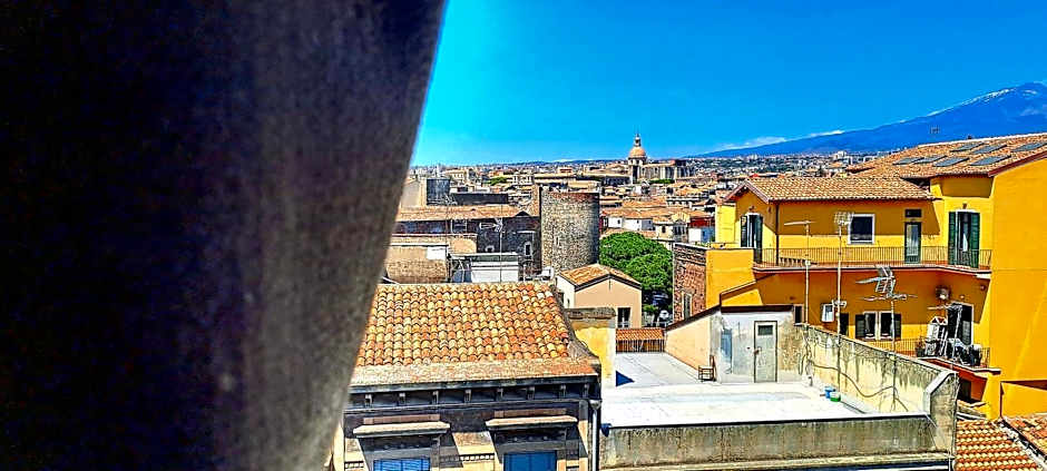 Trinacria View