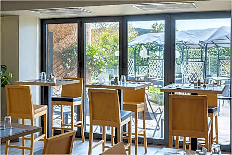 Noemys Toulon La Valette Hotel & Piscine