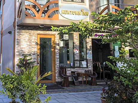 Newtown Inn