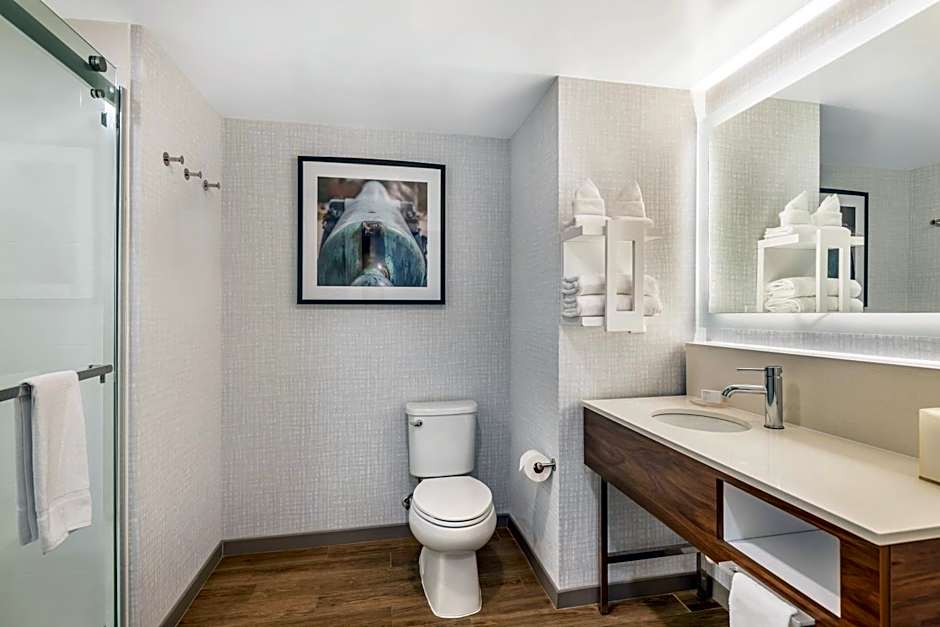 Hampton Inn By Hilton Petersburg-Ft. Lee