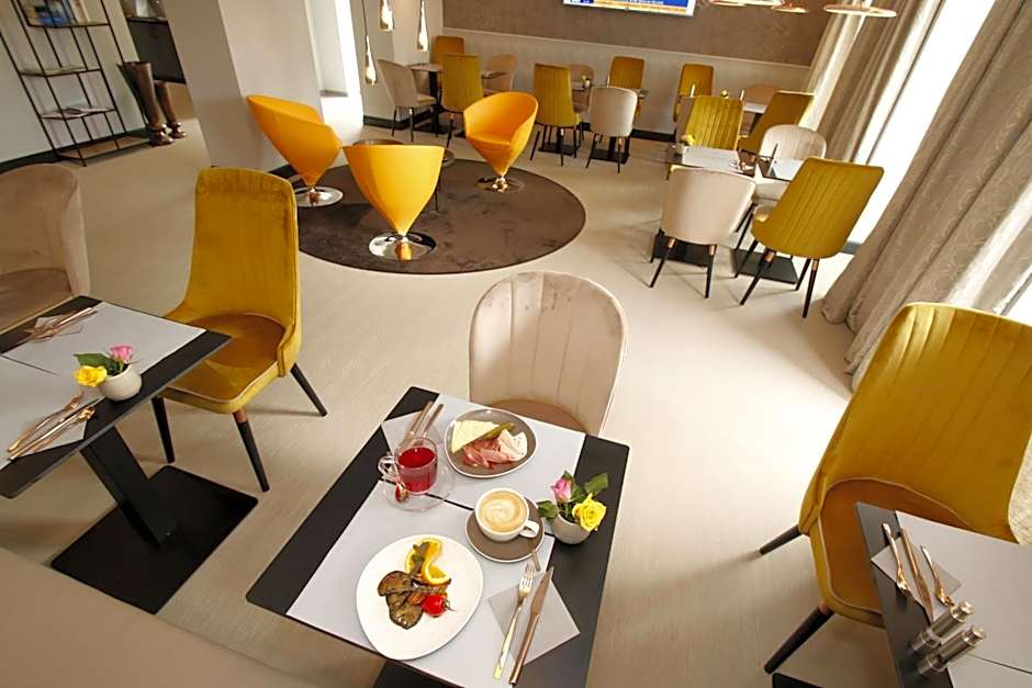 Amelie No 1 Hotel & Appartements