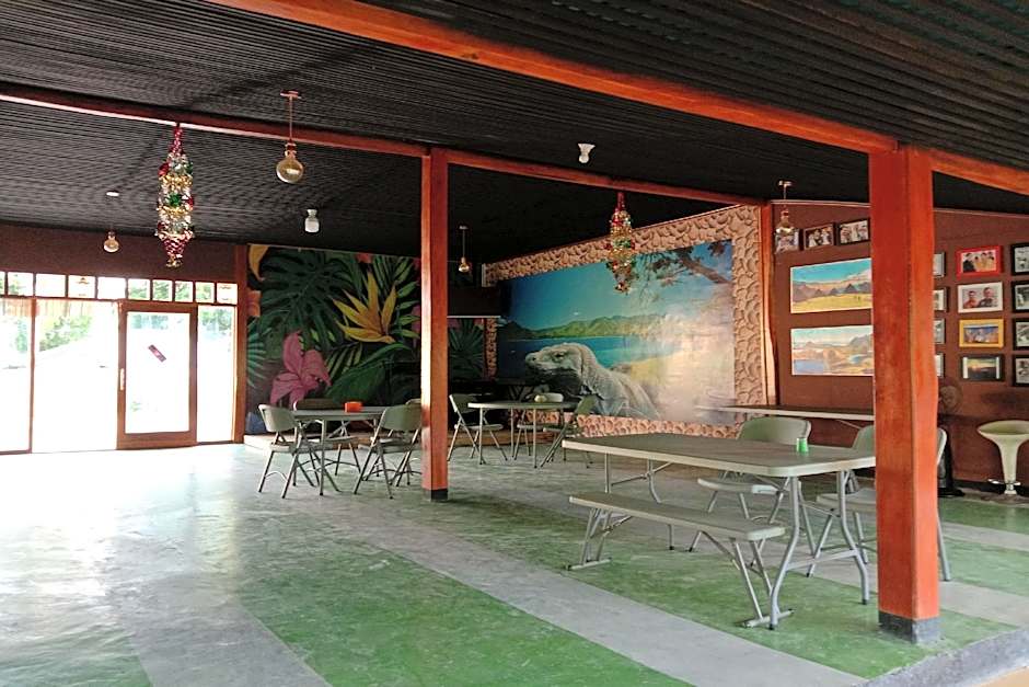 OYO 3025 Villa Alam Flores Labuan Bajo