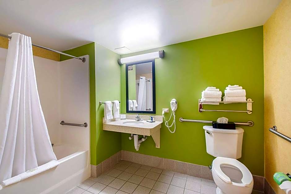 Sleep Inn & Suites Dover