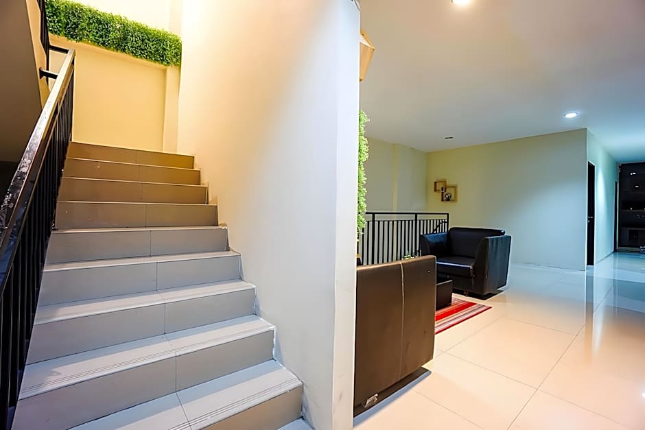 Hotel O Manado near Gereja Advent Tikala Baru formerly Rid's Hotel