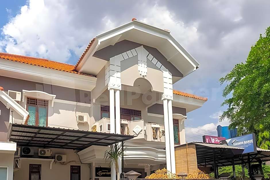 Tjahaja Baroe Residence Syariah By OYO Rooms – Surabaja, IL