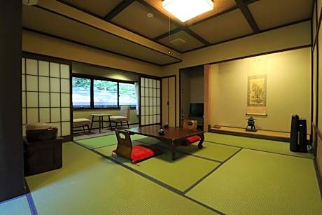 Triple Room with Garden View