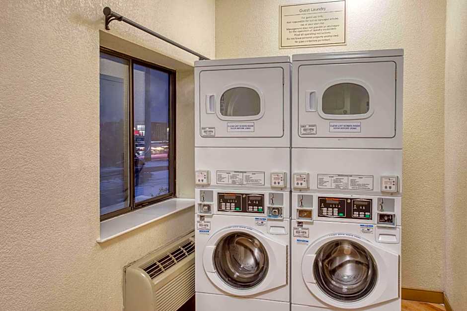 La Quinta Inn by Wyndham Minneapolis Airport Bloomington
