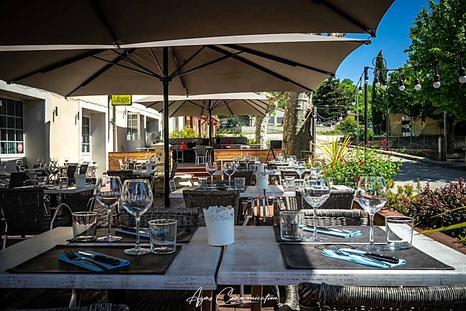 Logis du Champ De Mars