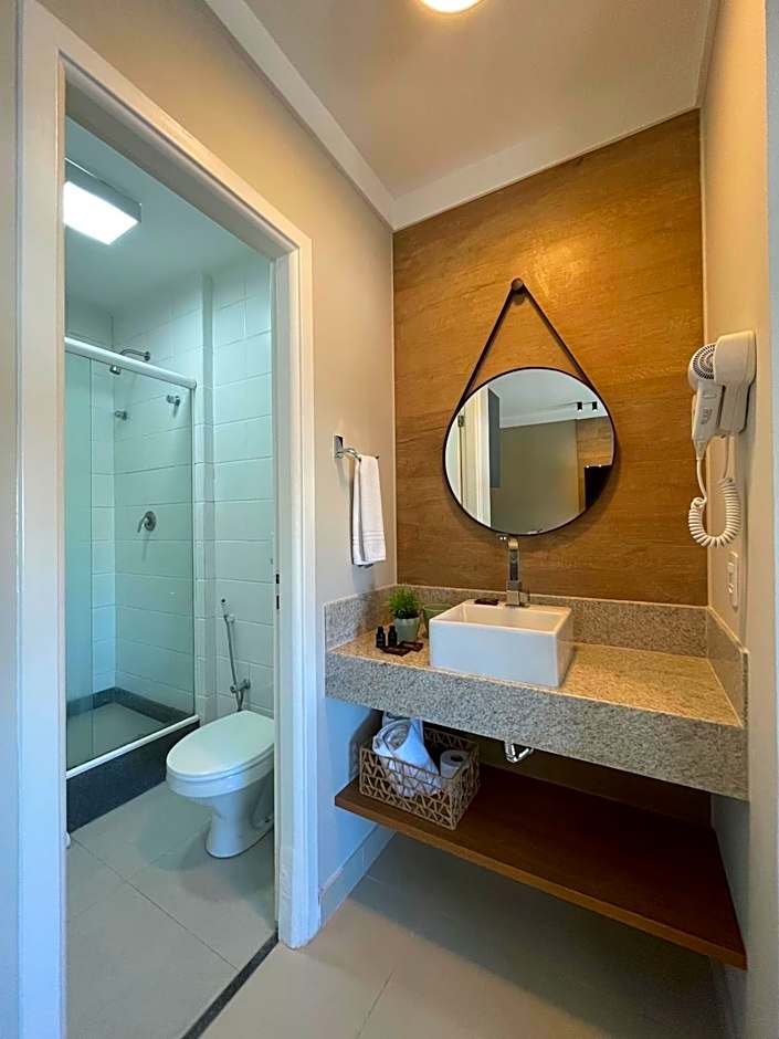 Flat PRAIA Home Experience Dante Michelini