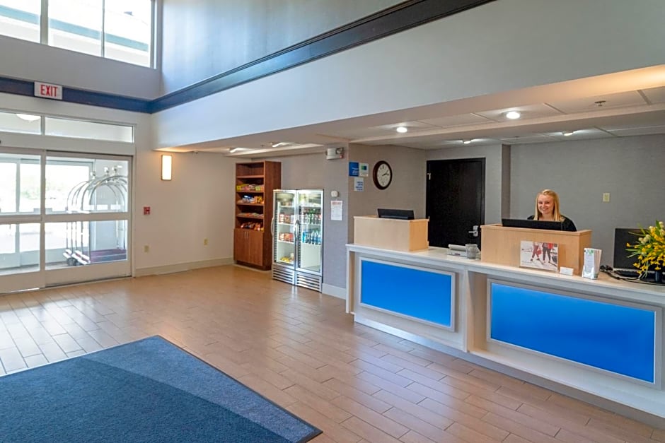 Holiday Inn Express Houghton-Keweenaw, an IHG Hotel