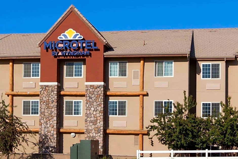 Microtel Inn & Suites by Wyndham Wheeler Ridge