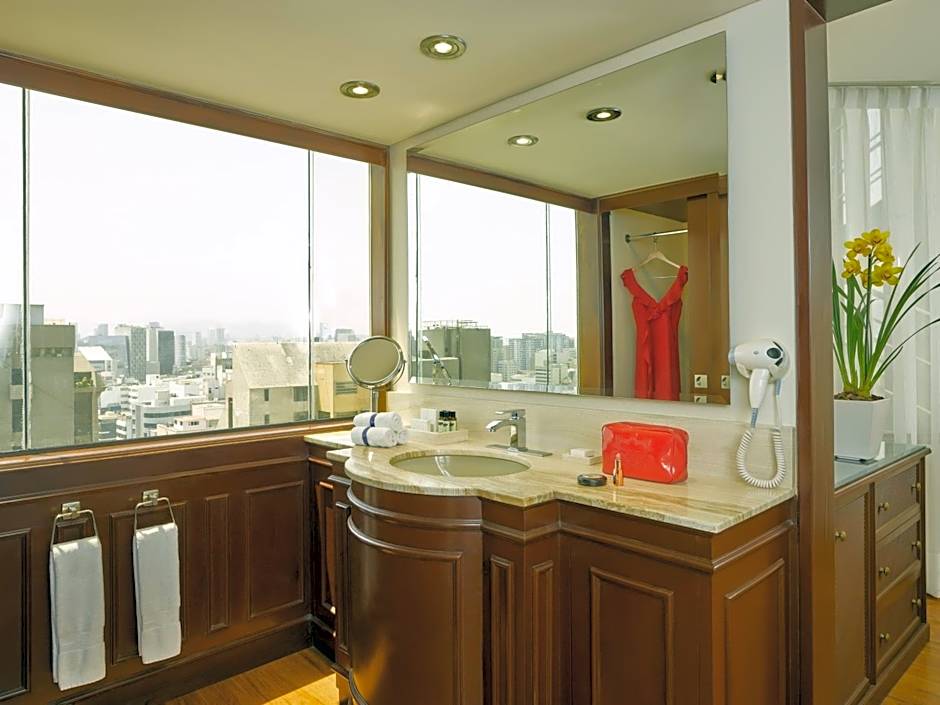 Hotel Estelar Miraflores