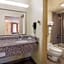 Quality Inn & Suites Conference Center Statesboro Historic District