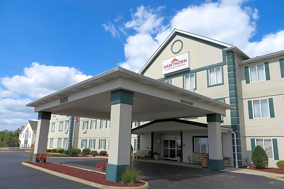 Hawthorn Extended Stay by Wyndham Seville