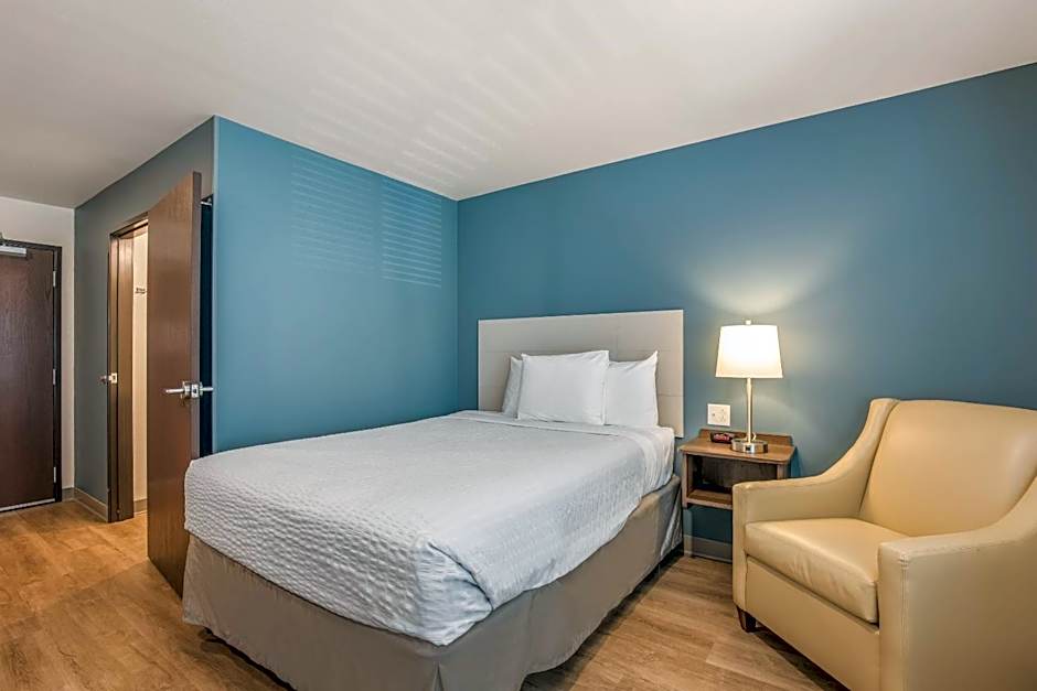 WoodSpring Suites Chicago Midway
