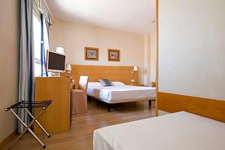 Double Room with Extra Bed