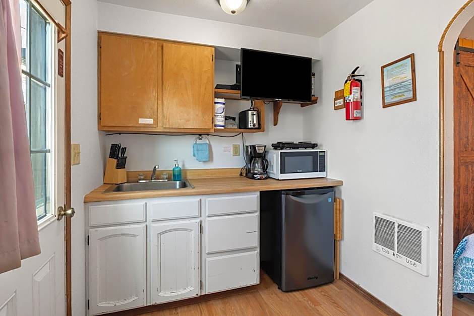 Oceanside Ocean Front Cabins