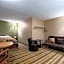 Super 8 by Wyndham Blackwell