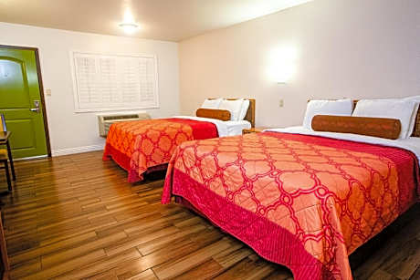 Queen Room with Two Queen Beds