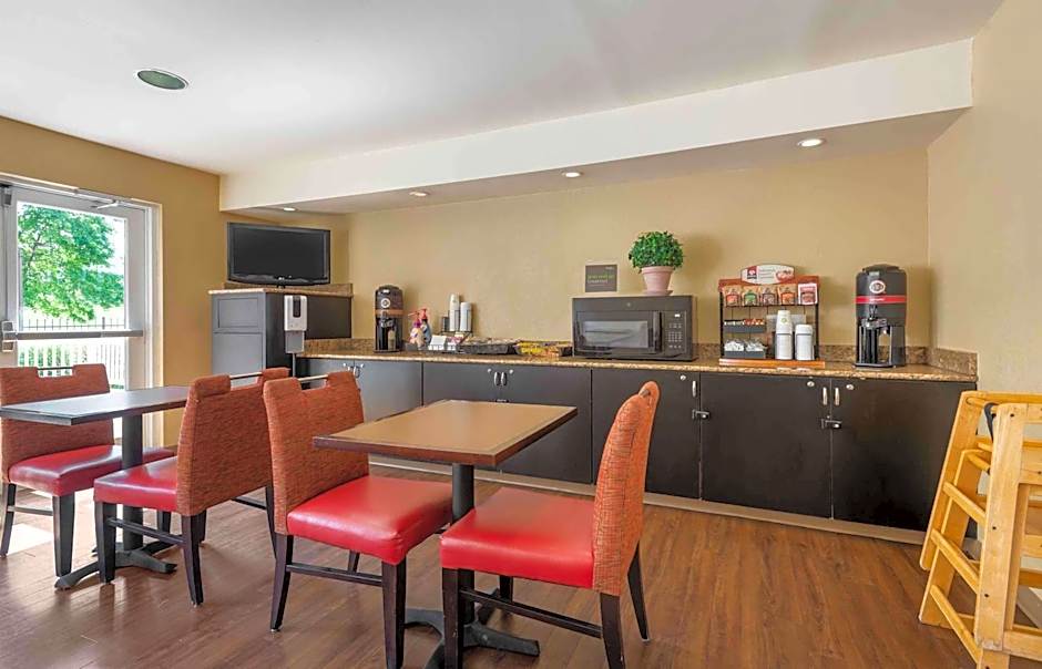 Extended Stay America Suites - Philadelphia - Malvern - Swedesford Rd.