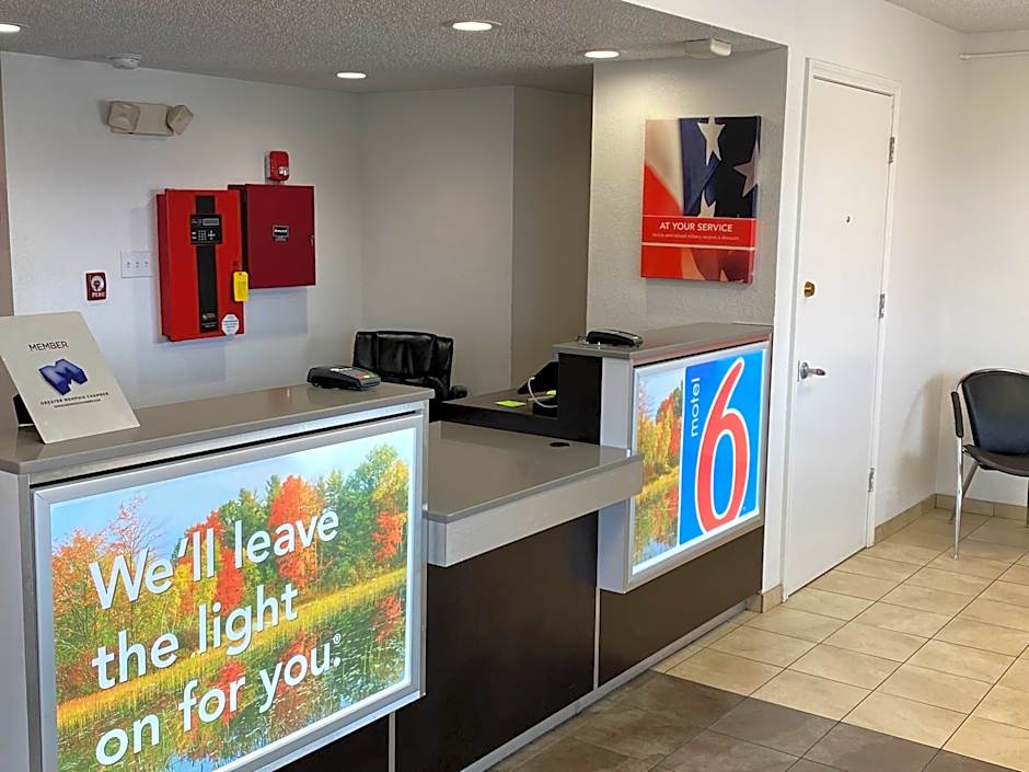 Motel 6-Memphis, TN - Downtown